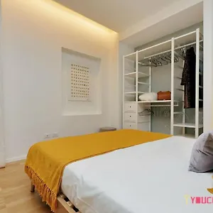 Apartamento Ych-renovated And Design Flat Close To The Center, Roma